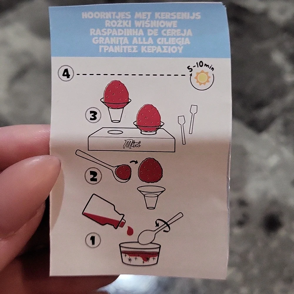 Miniverse Make It Mini Food Cherry Snow Cones